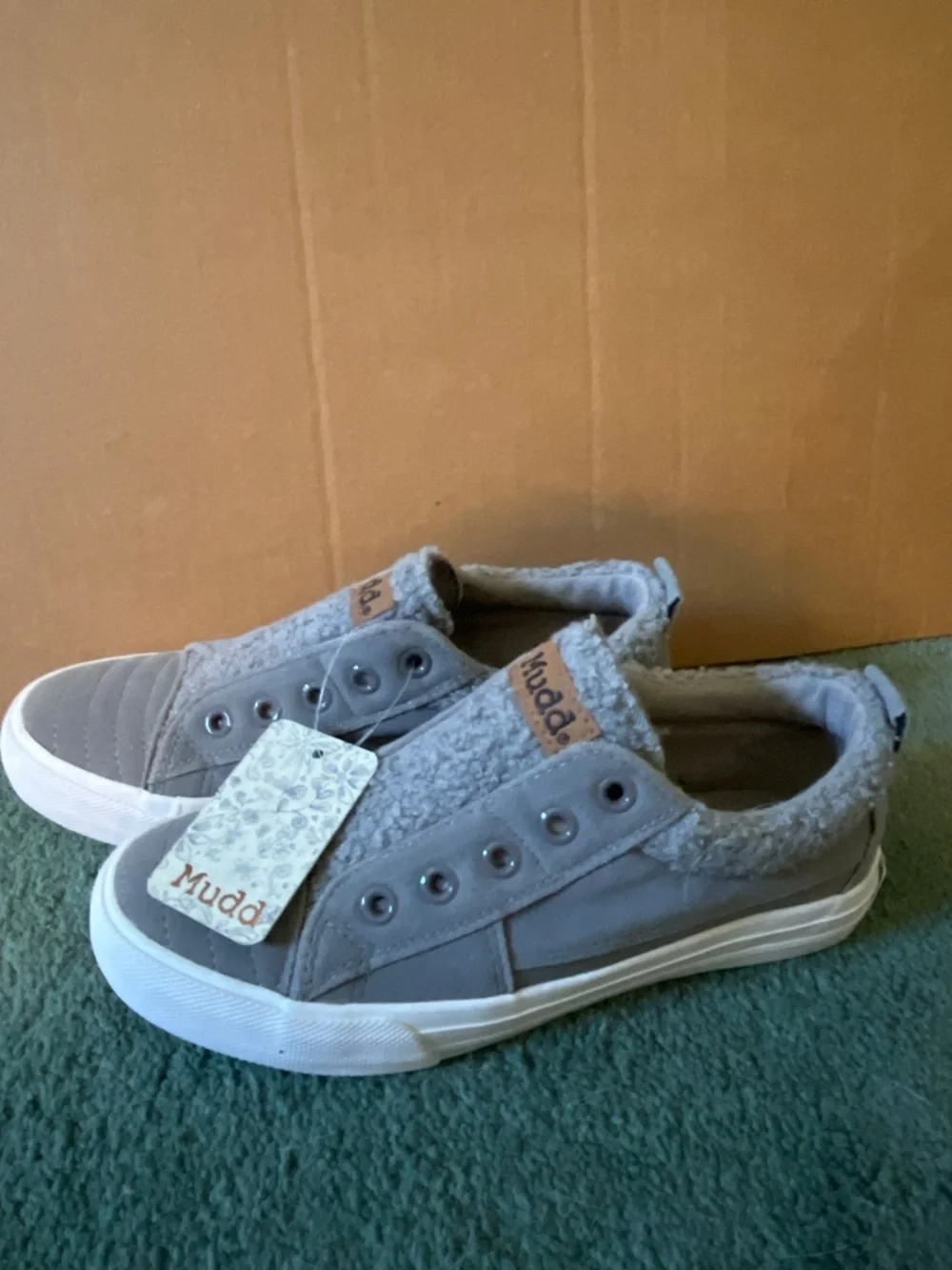 Mudd slip-ons